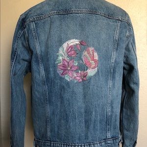 Lucky Brand Embroidered Ladies Denim Jean Jacket